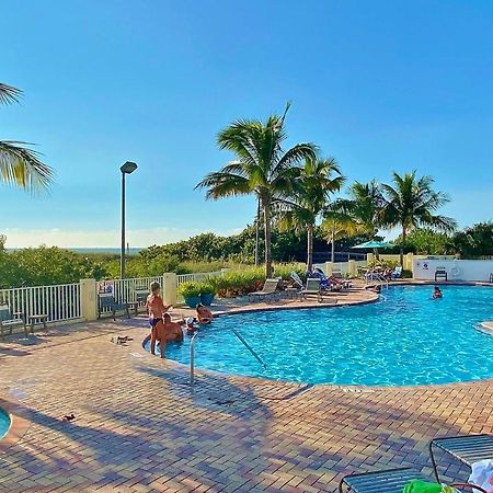 Sunset Vistas Condo 203S St. Pete Beach Bagian luar foto
