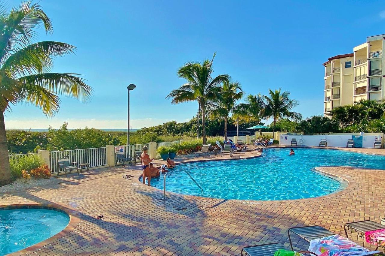 Sunset Vistas Condo 203S St. Pete Beach Bagian luar foto