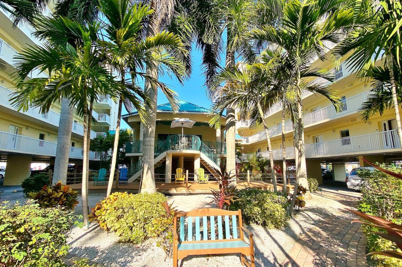 Sunset Vistas Condo 203S St. Pete Beach Bagian luar foto